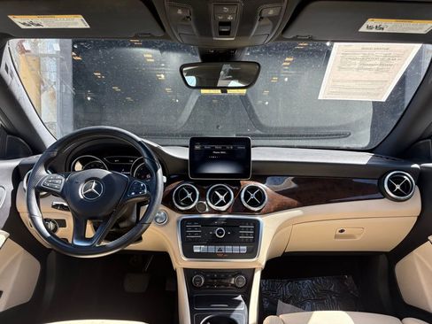 Used 2019 Mercedes-Benz CLA 250 image 28