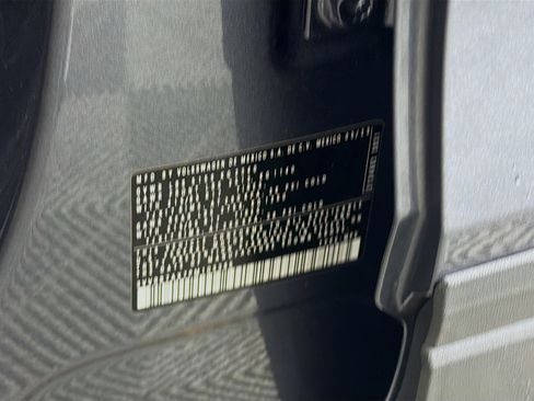 Used 2023 Volkswagen Tiguan S FWD image 12