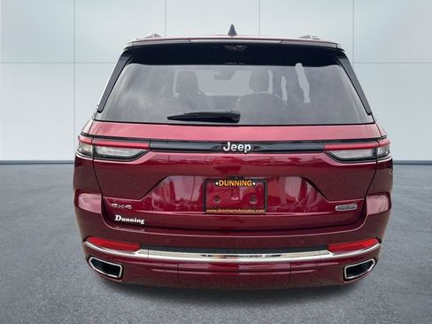 Used 2023 Jeep Grand Cherokee Overland w/ Luxury Tech Group IV AWD/4WD image 3