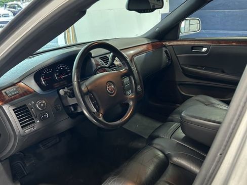 Used 2007 Cadillac DTS image 6