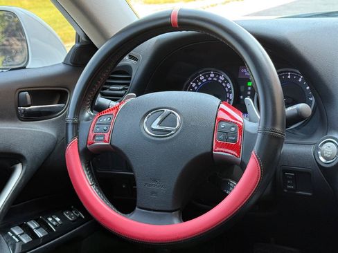 Used 2012 Lexus IS 250 RWD image 20