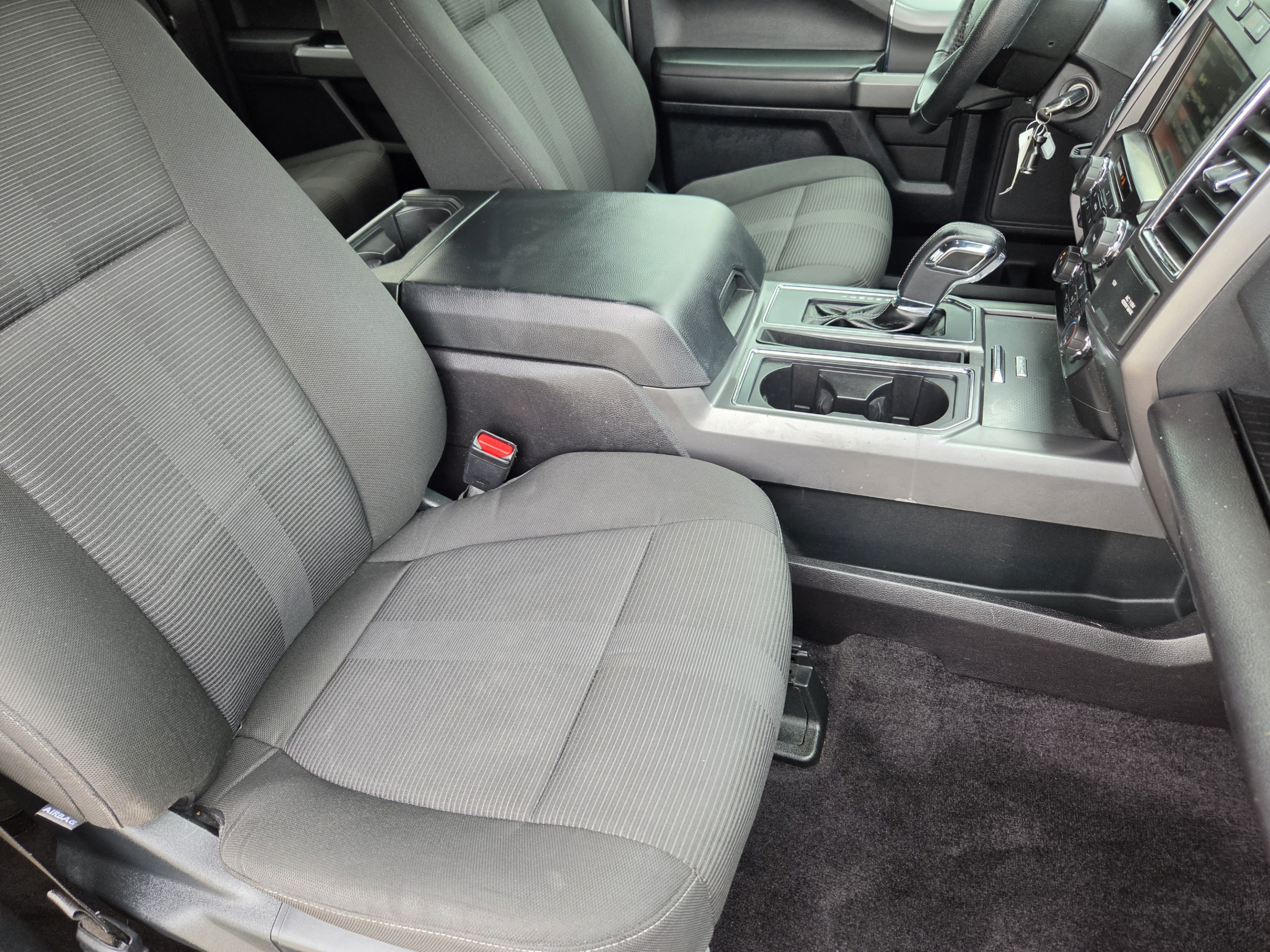 Used 2015 Ford F150 XLT w/ Equipment Group 302A Luxury RWD image 6