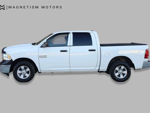 Used 2014 RAM 1500 Tradesman w/ Popular Equipment Group AWD/4WD image 2