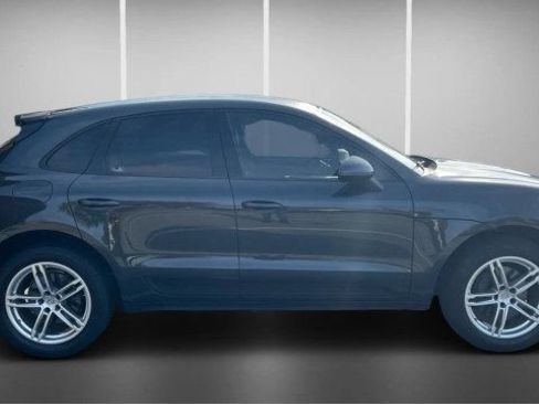 Used 2020 Porsche Macan AWD/4WD image 5