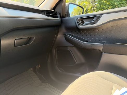 Used 2020 Ford Escape S FWD image 32