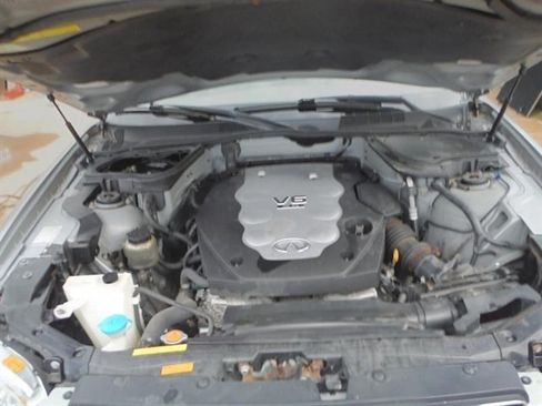Used 2005 INFINITI FX35 AWD w/ (U01) Technology Pkg image 6