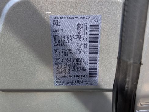 Used 2024 Nissan Pathfinder Platinum w/ Cargo Package image 39