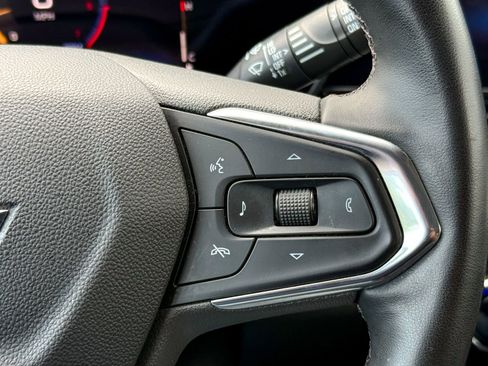 Used 2024 Chevrolet Trax ACTIV w/ Sunroof Package image 28