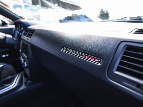 Used 2012 Dodge Challenger SRT8 image 31