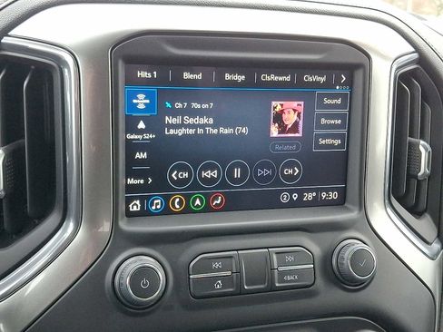 Used 2022 Chevrolet Silverado 2500 LTZ w/ LTZ Plus Package image 17