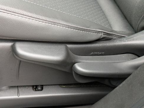 Used 2023 Buick Encore GX Preferred image 20