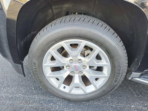 Used 2015 GMC Yukon SLT w/ HD Trailering Package image 22