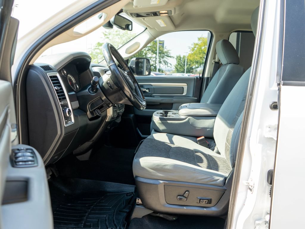 Used 2018 RAM 2500 Big Horn AWD/4WD image 11