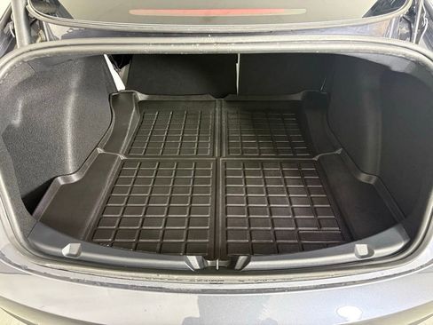 Used 2023 Tesla Model 3 Standard Range image 21