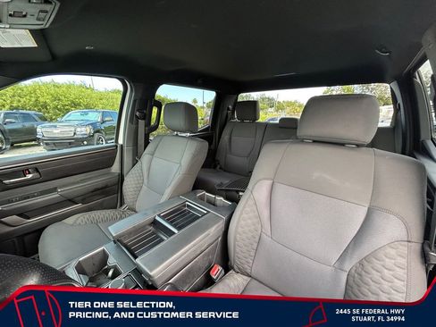 Used 2025 Toyota Tundra SR5 AWD/4WD image 10