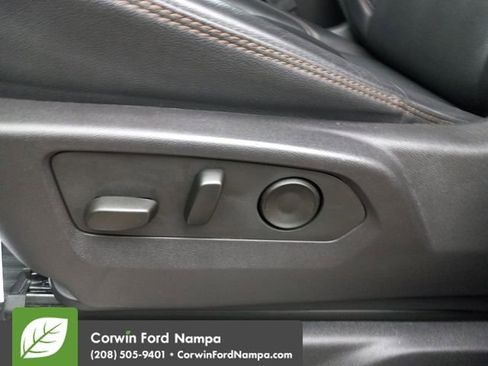 Used 2024 GMC Sierra 1500 AT4 w/ Technology Package image 12