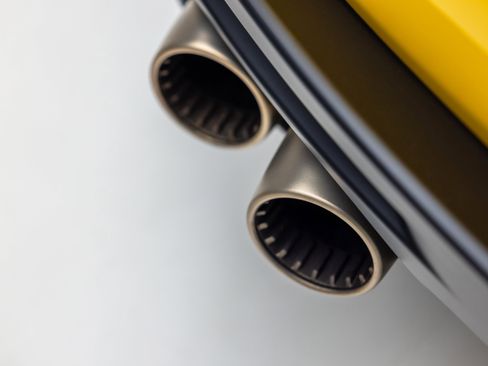 Certified 2025 Ferrari Roma Spider image 27