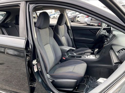 Used 2018 Subaru Crosstrek 2.0i Premium image 7