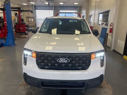Used 2025 Ford Maverick XL FWD image 7