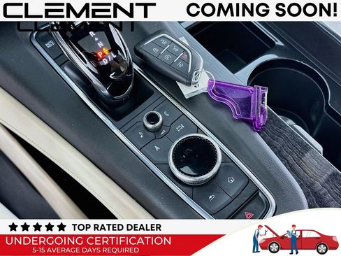 Used 2021 Cadillac Escalade Premium Luxury AWD/4WD image 24