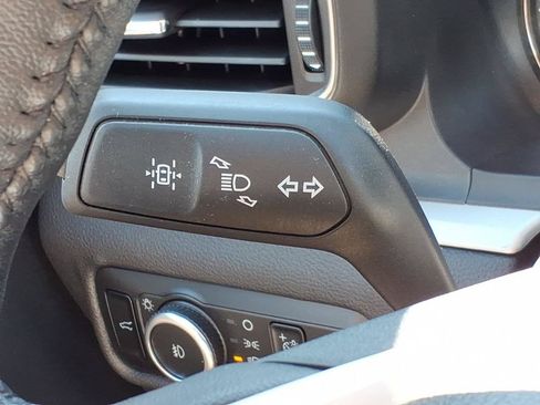 Certified 2023 Ford Explorer XLT w/ Equipment Group 202A AWD/4WD image 27