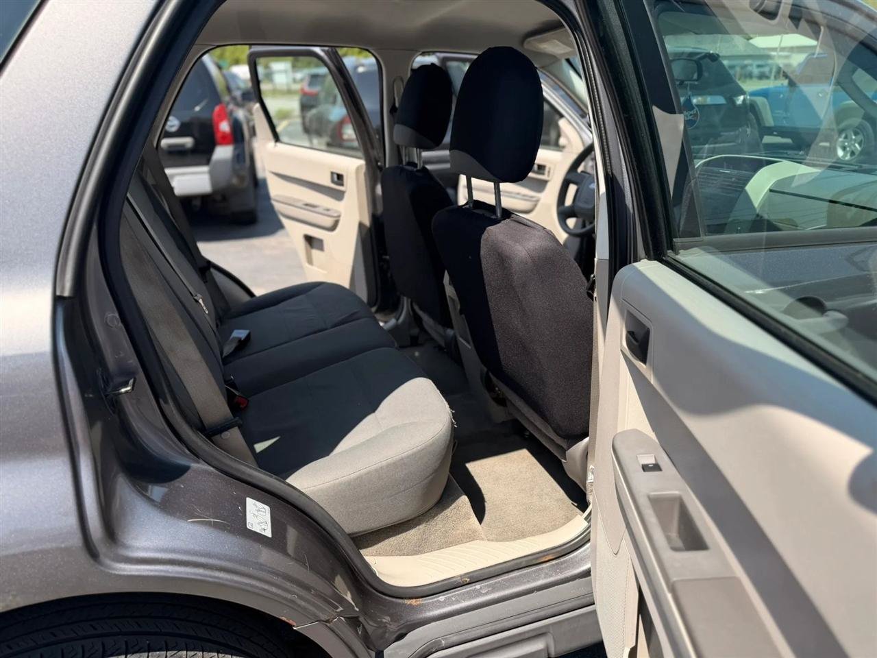 Used 2012 Ford Escape XLS FWD image 37