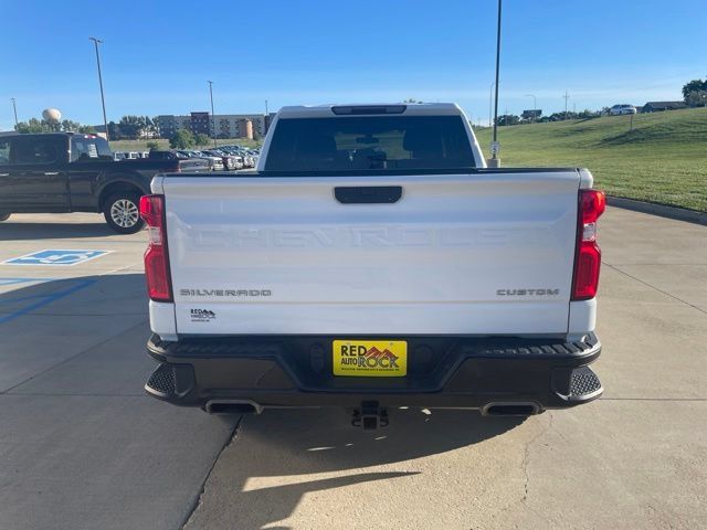 Used 2019 Chevrolet Silverado 1500 Custom Trail Boss w/ Custom Convenience Package AWD/4WD image 5