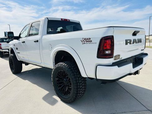 New 2025 RAM 3500 Big Horn AWD/4WD image 35