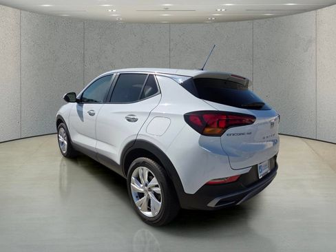 Used 2025 Buick Encore GX Preferred FWD image 3