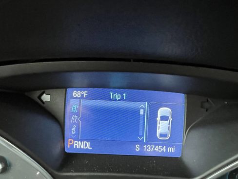 Used 2013 Ford Focus SE FWD image 13