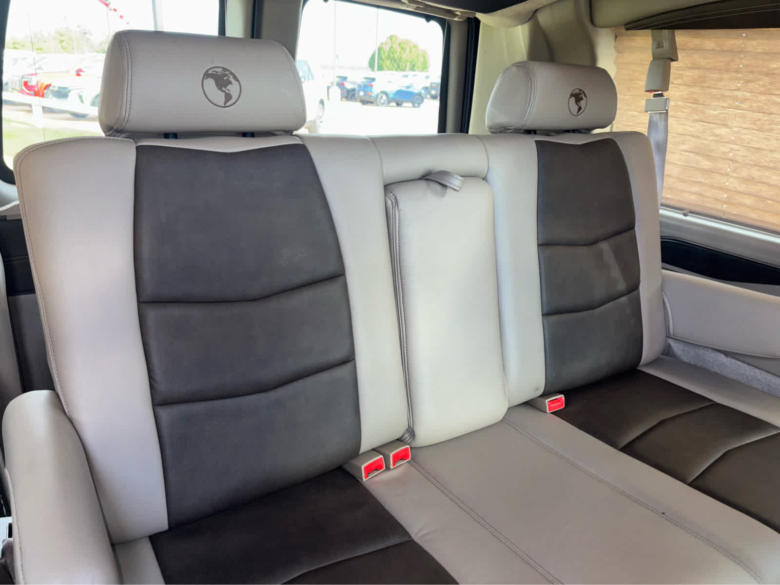 Used 2021 Chevrolet Express 2500 w/ Enhanced Convenience Package RWD image 14