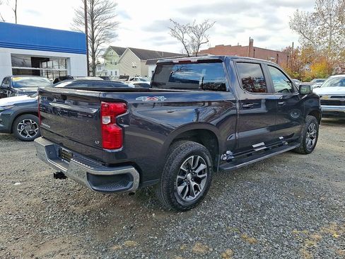 Used 2023 Chevrolet Silverado 1500 LT image 8