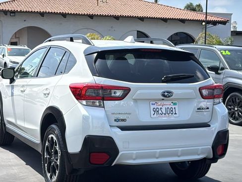 Certified 2022 Subaru Crosstrek 2.0i Premium w/ Popular Package #4A AWD/4WD image 4