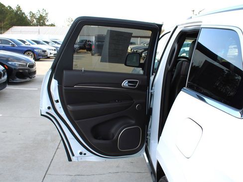 Used 2016 Jeep Grand Cherokee Summit image 37