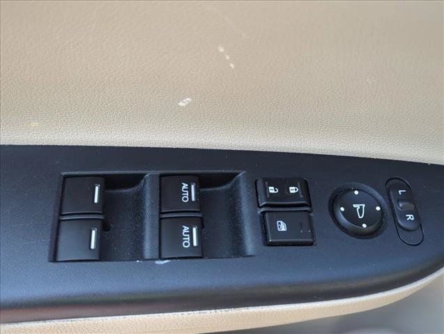 Used 2015 Honda Accord EX-L image 10
