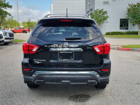 Used 2017 Nissan Pathfinder S FWD image 6