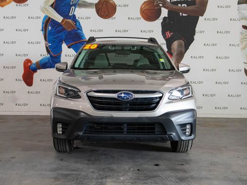 Used 2020 Subaru Outback Premium image 19