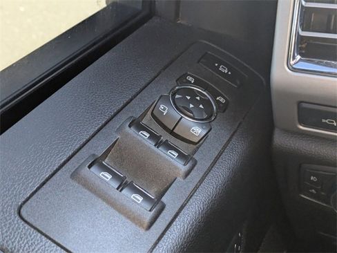 Used 2017 Ford F250 Lariat w/ Lariat Value Package image 25