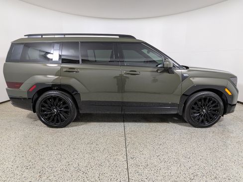 Used 2025 Hyundai Santa Fe Calligraphy image 8