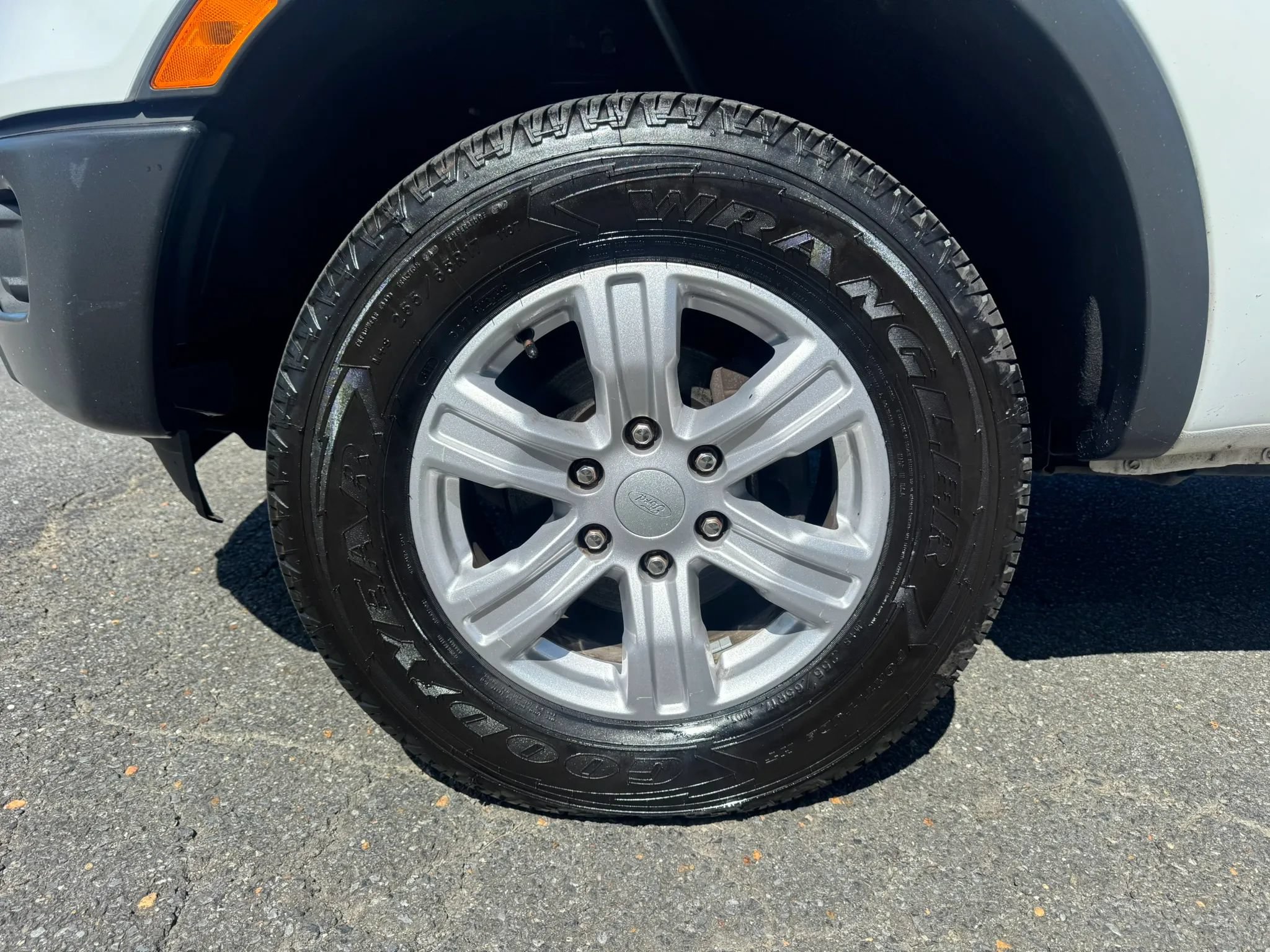 Used 2020 Ford Ranger XL w/ Equipment Group 101A Mid AWD/4WD image 9