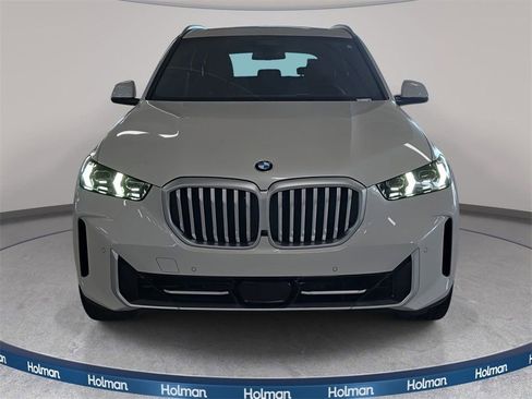New 2026 BMW X5 sDrive40i w/ Premium Package RWD image 2