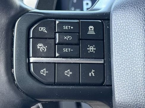 Used 2025 Ford F150 Raptor AWD/4WD image 39