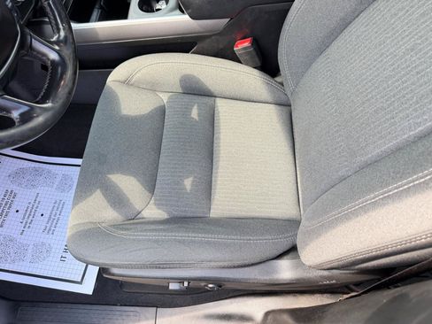 Used 2019 RAM 1500 Big Horn AWD/4WD image 14
