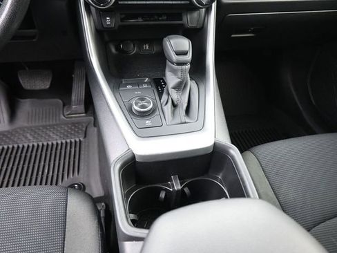 Used 2025 Toyota RAV4 LE image 23