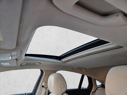 Used 2018 Mercedes-Benz GLC 300 4MATIC Coupe image 16