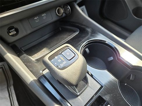 New 2026 Nissan Rogue S image 24