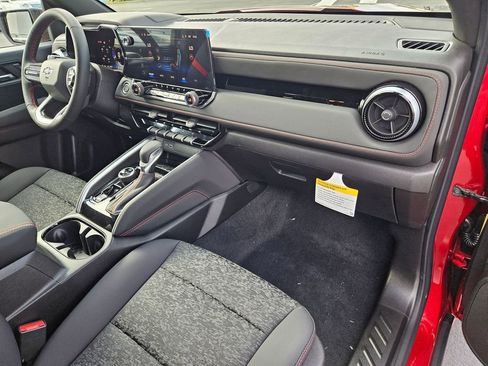 New 2026 Chevrolet Colorado Z71 image 38