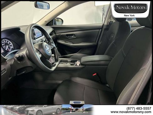 Used 2025 Nissan Sentra S FWD image 16
