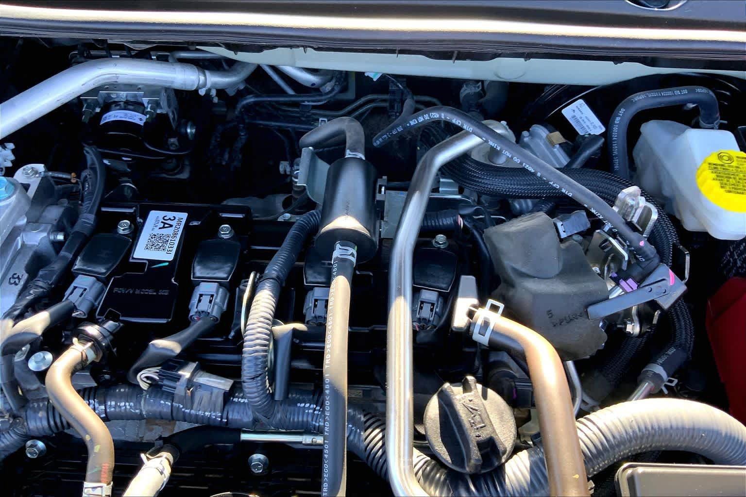 Used 2025 Nissan Sentra SV FWD image 31