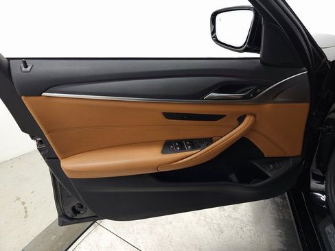 Used 2023 BMW 530i xDrive w/ Convenience Package image 13